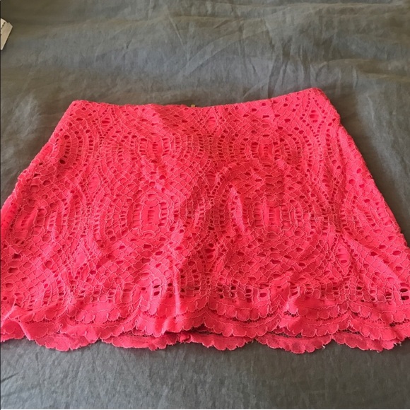 NWOT Lilly Pulitzer Lace Skort - Picture 2 of 7